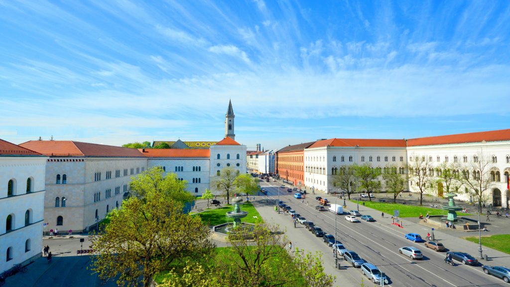 Ludwig-Maximilians – Universität München